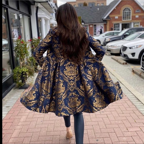 Jacquard Jacket ~ quilted tapestry Gold and Blue - Picture 2 of 2